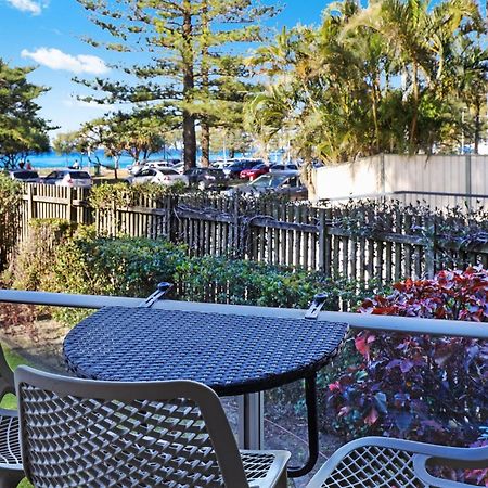 Pacific Regis Beachfront Holiday Apartments Gold Coast Kültér fotó