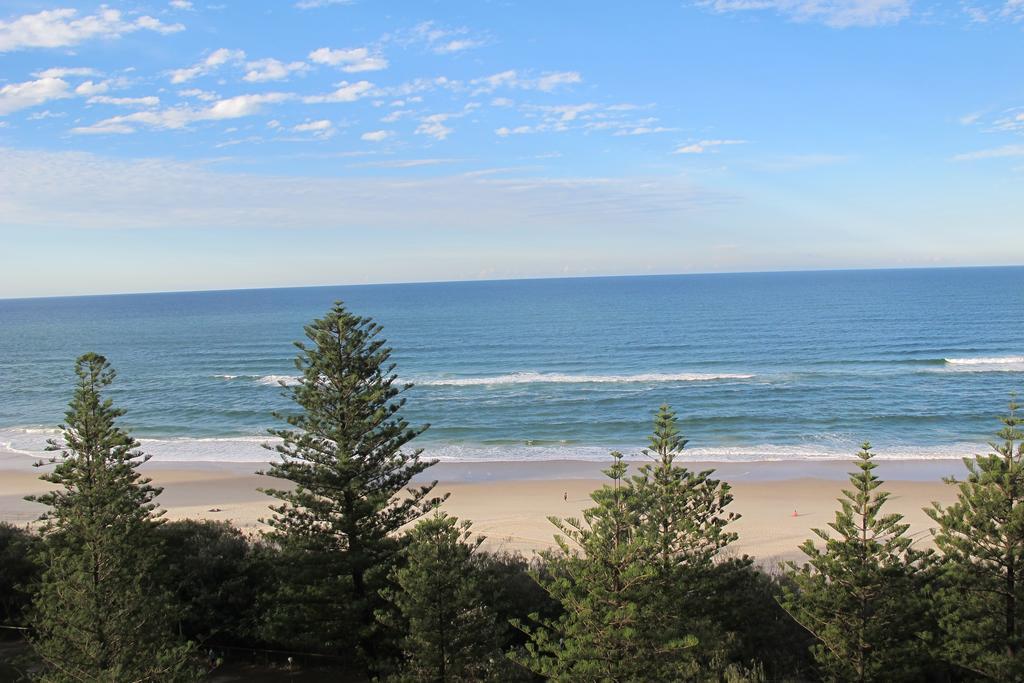 Pacific Regis Beachfront Holiday Apartments Gold Coast Kültér fotó