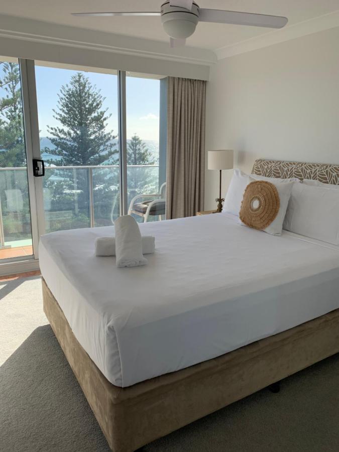 Pacific Regis Beachfront Holiday Apartments Gold Coast Kültér fotó