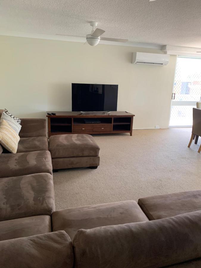 Pacific Regis Beachfront Holiday Apartments Gold Coast Kültér fotó