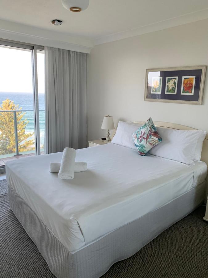 Pacific Regis Beachfront Holiday Apartments Gold Coast Kültér fotó