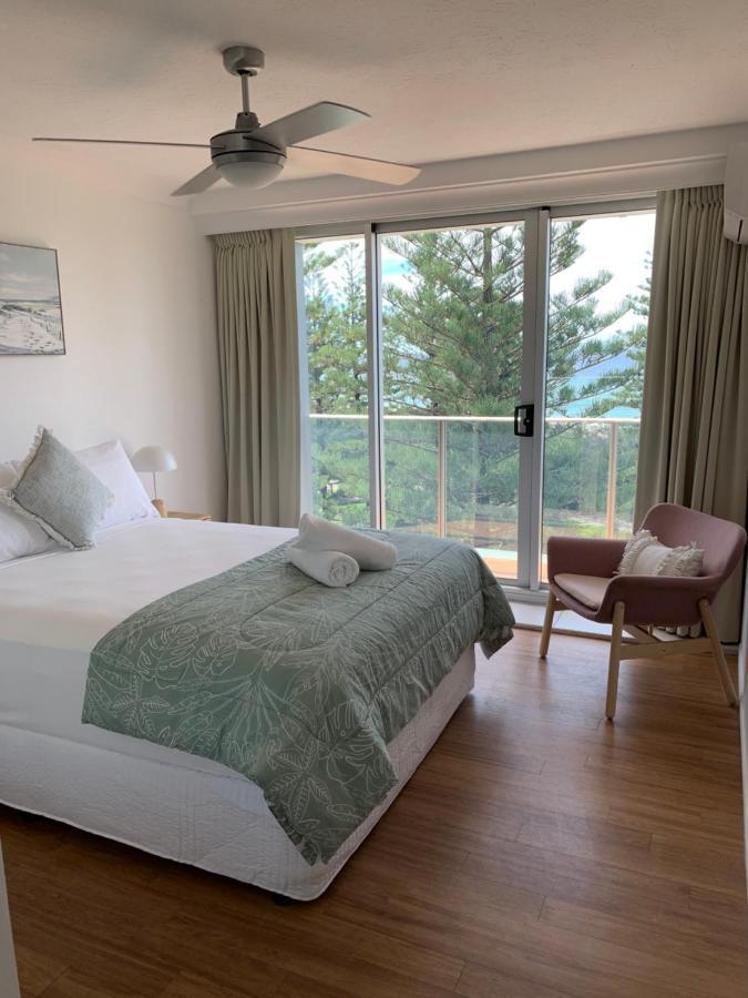 Pacific Regis Beachfront Holiday Apartments Gold Coast Kültér fotó