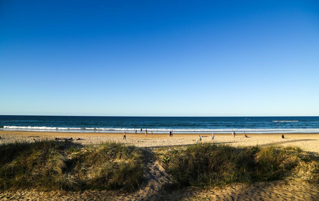 Pacific Regis Beachfront Holiday Apartments Gold Coast Kültér fotó